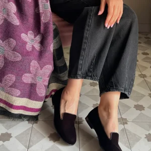 Scarpa in velluto cioccolato