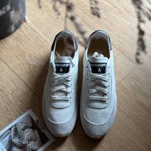 Running Skin sneakers White