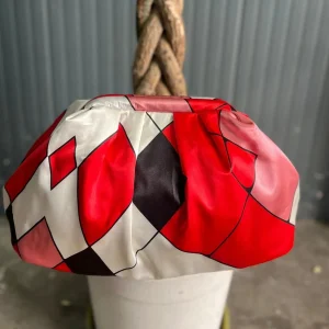 Borsa Clutch Donna in Tessuto Rasato con Tracolla a Catena