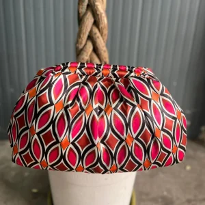 Borsa Clutch Donna in Tessuto Rasato con Tracolla a Catena