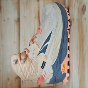 Altra Olympus 5  Hike Mid GTX W