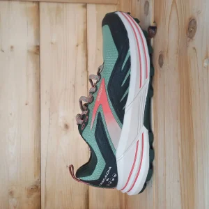 Brooks Cascadia 16 W