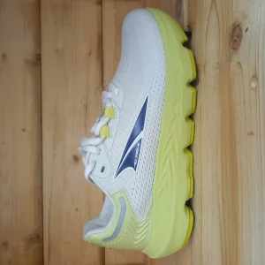 Altra Provision 7 W