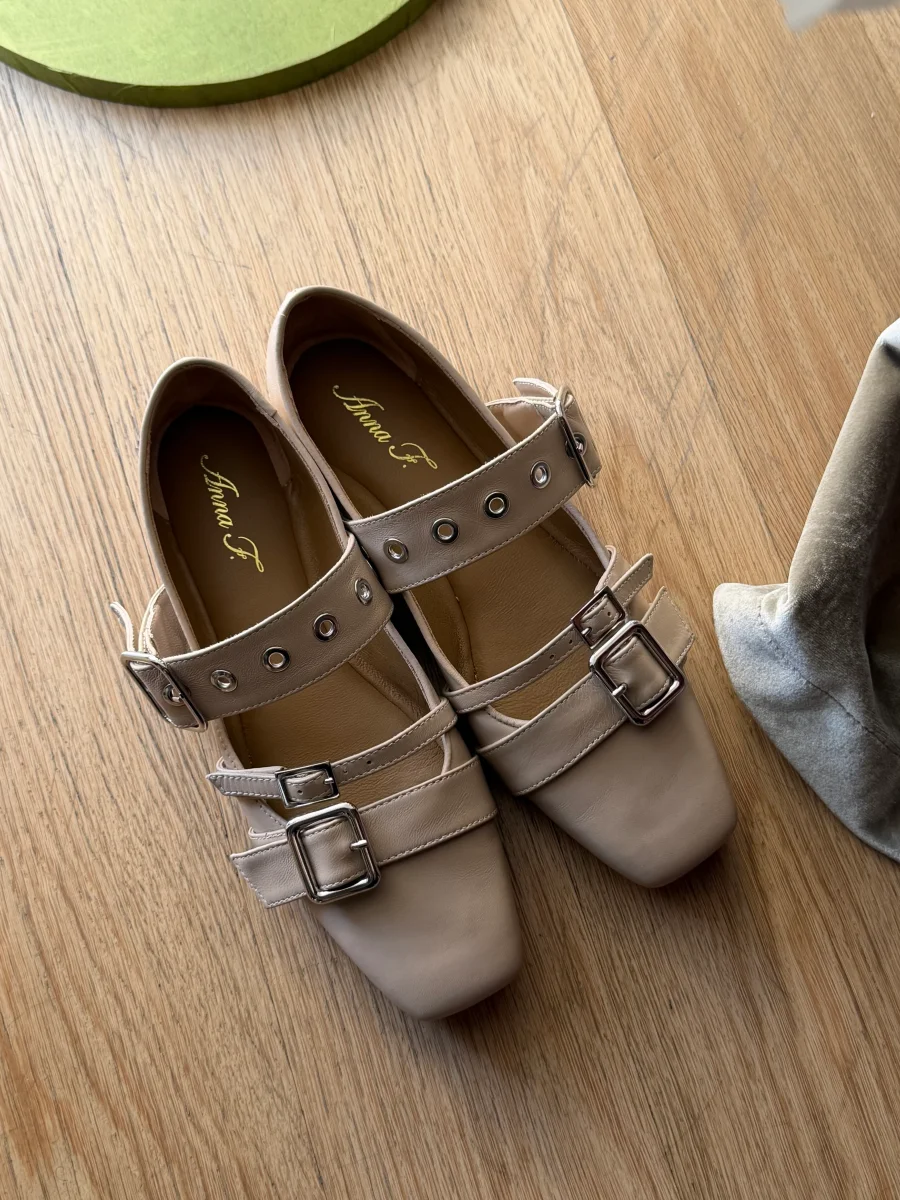 Mary Jane nappa gesso con fibbie - immagine 2