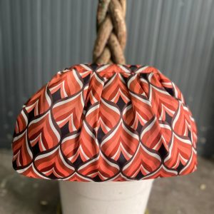 Borsa Clutch Donna in Tessuto Rasato con Tracolla a Catena