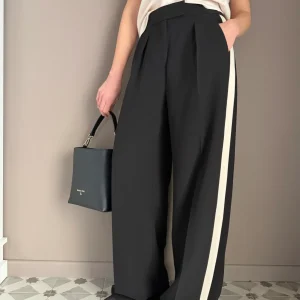 Pantalone a palazzo in crepe fluido con banda laterale