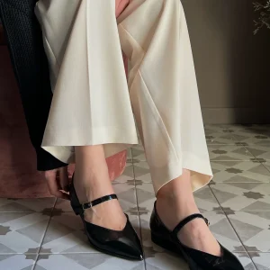 Scarpa bassa Mary Jane nera