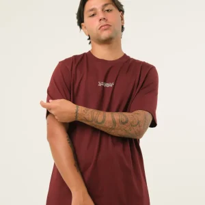 T-shirt con stampa frontale