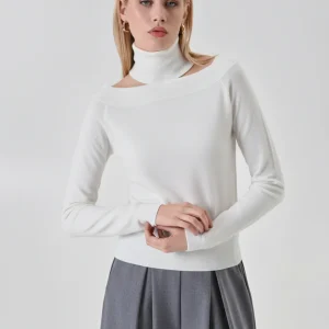 Maglia con dettaglio choker