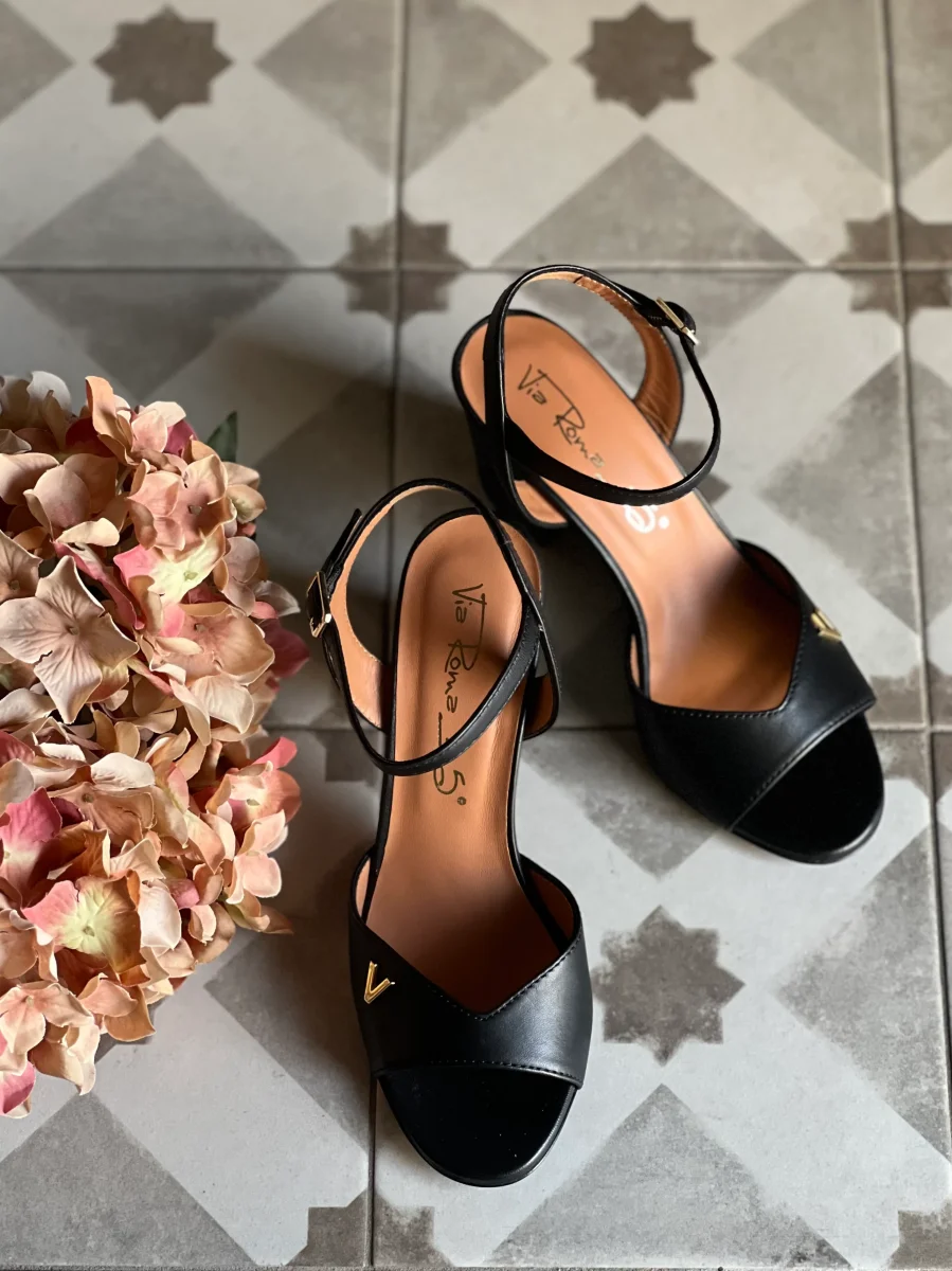 Sandalo in pelle Via Roma 15 nero - immagine 4