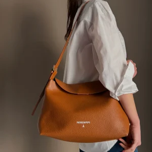 Borsa a tracolla Never grande in pelle