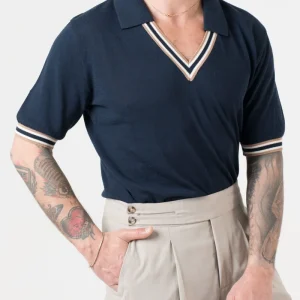 Polo con Collo a V a Contrasto Blu e Beige