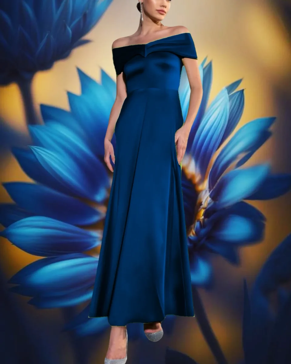 Abito "Iridescent Majesty". Abito con corpetto, scollatura ampia e gonna larga. - immagine 2