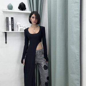 Maglia Donna Asimmetrica Elasticizzata con Maniche a Guanto