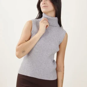 Dolcevita a Costine senza maniche a Collo Alto