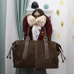 Borsa in Camoscio Ecologico con Doppi Manici e Tracolla – Timeless Lady