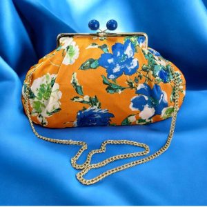 Borsa clutch in tessuto cotone con fiori