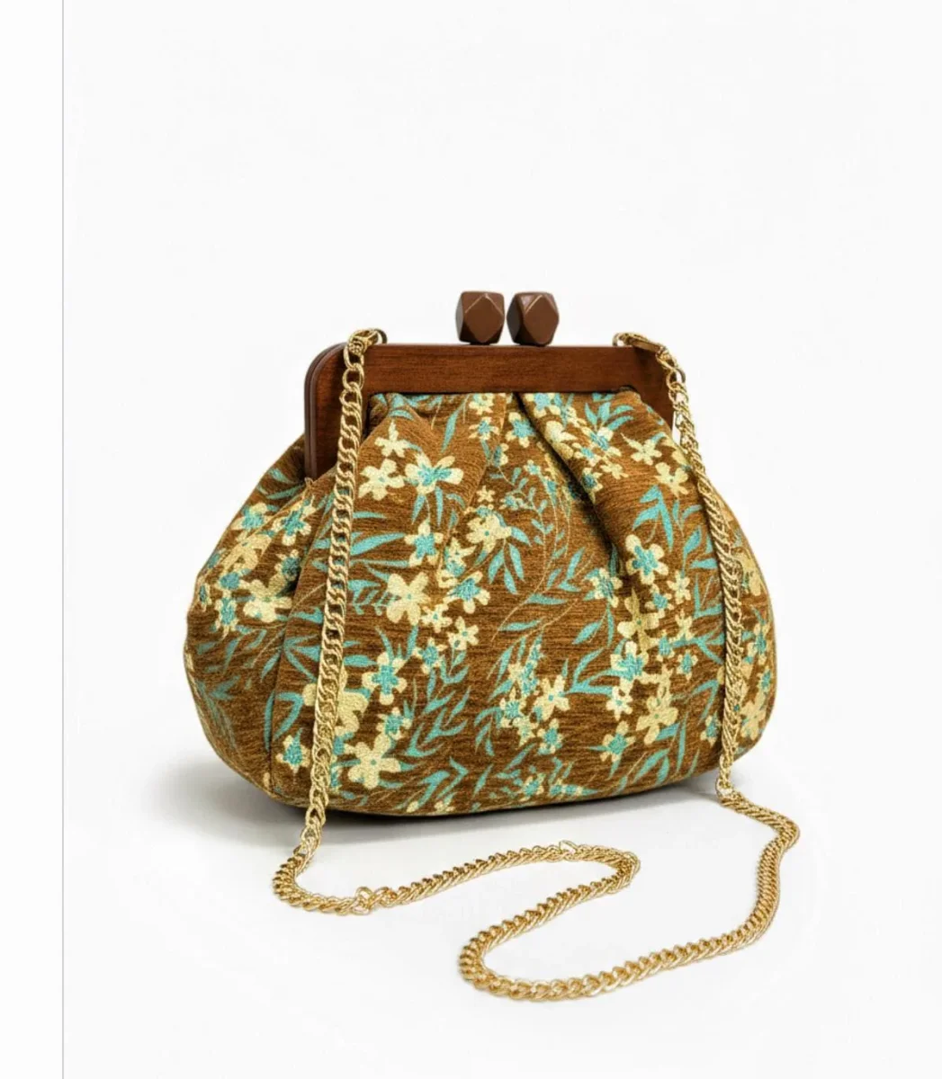 Borsa da Donna in Jacquard con Clutch in Legno – Eleganza e Carattere in Ogni Dettaglio - immagine 2