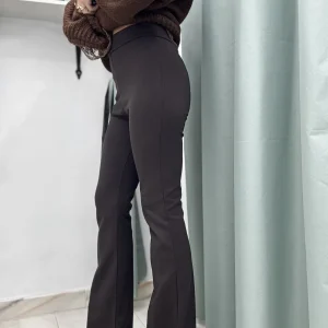 Pantalone a zampa modellante elasticizzato