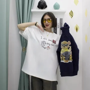 T-Shirt Comfy Casual Teddy con Ricamo e Applicazioni – Collezione Teddy