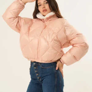 Piumino corto con colletto removibile