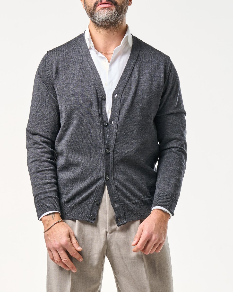 Cardigan in 100% Lana Merinos Antracite - immagine 2