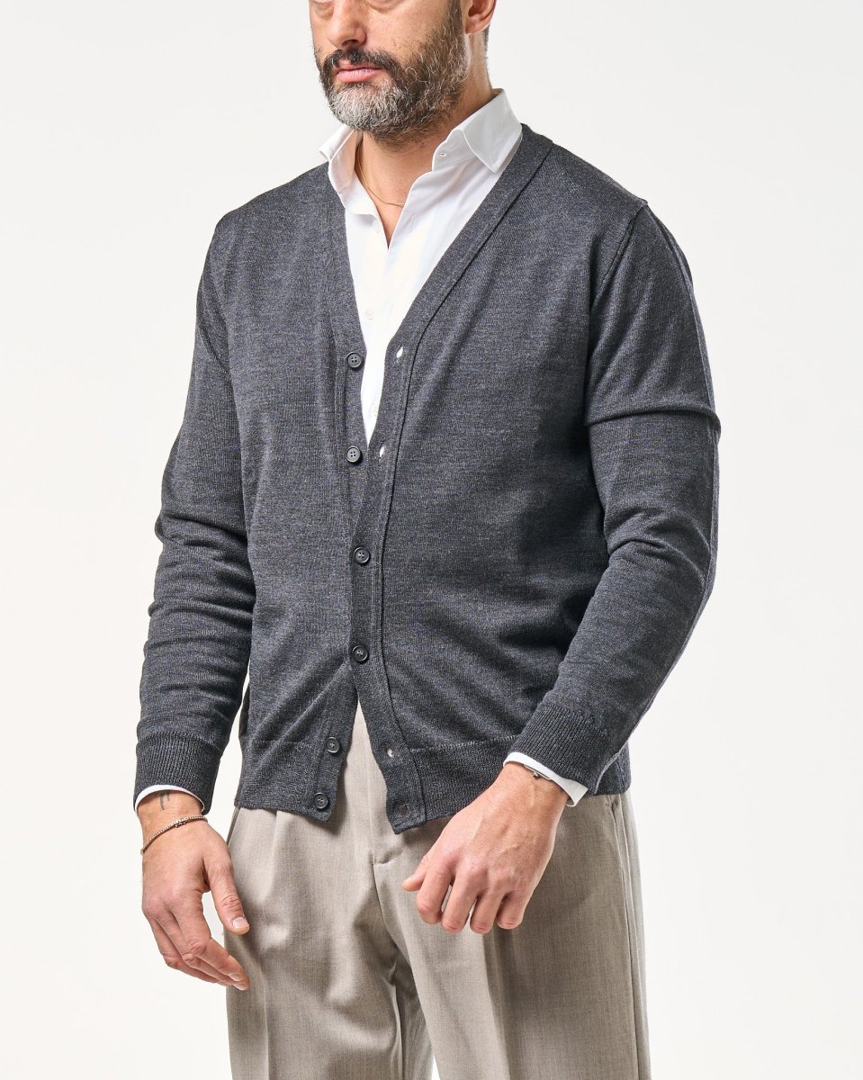 Cardigan in 100% Lana Merinos Antracite - immagine 3