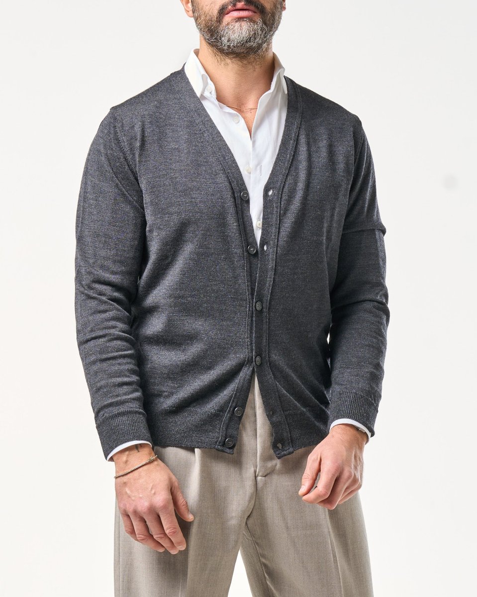 Cardigan in 100% Lana Merinos Antracite - immagine 4